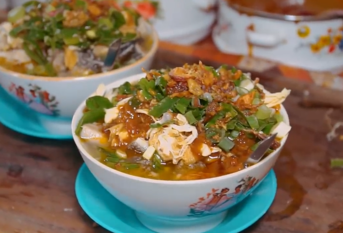 5 Warung Soto Tegal Paling Enak yang Selalu Ramai Pembeli