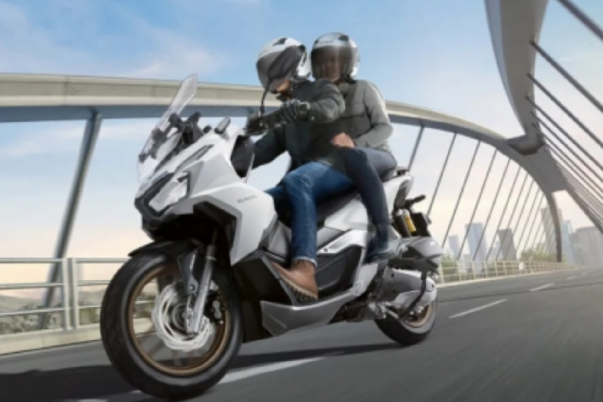 6 Alasan Honda ADV 160 Jadi Pilihan Terbaik untuk Pecinta Touring