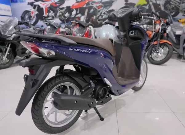 Klasik tapi Modern, Honda Vision 110 Berikan Kenyamanan yang Bikin Aman untuk Aktivitas Harian