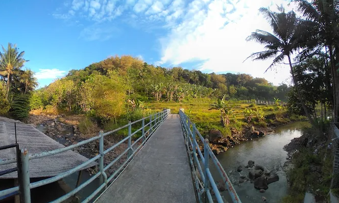 5 Daftar Tempat Healing Murah di Semarang yang Ada Kolam Air Panasnya