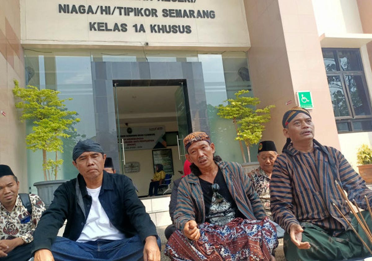 Respon Banyaknya OTT KPK, Warga Jateng gelar Ritual Ruwatan di Tipikor Semarang
