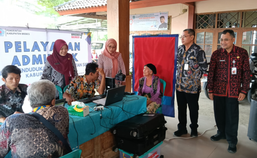 Disdukcapil Sosialisasikan Layanan Adminduk di Brebes Gratis