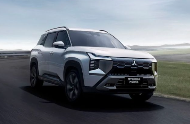 Spesifikasi dan Harga Mitsubishi Destinator 2025, Wow!