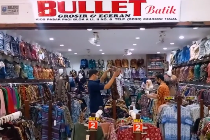 Keunikan Oleh-oleh khas Tegal Non-Makanan, dari Kaos Ngapak, Batik, hingga Poci Tanah Liat