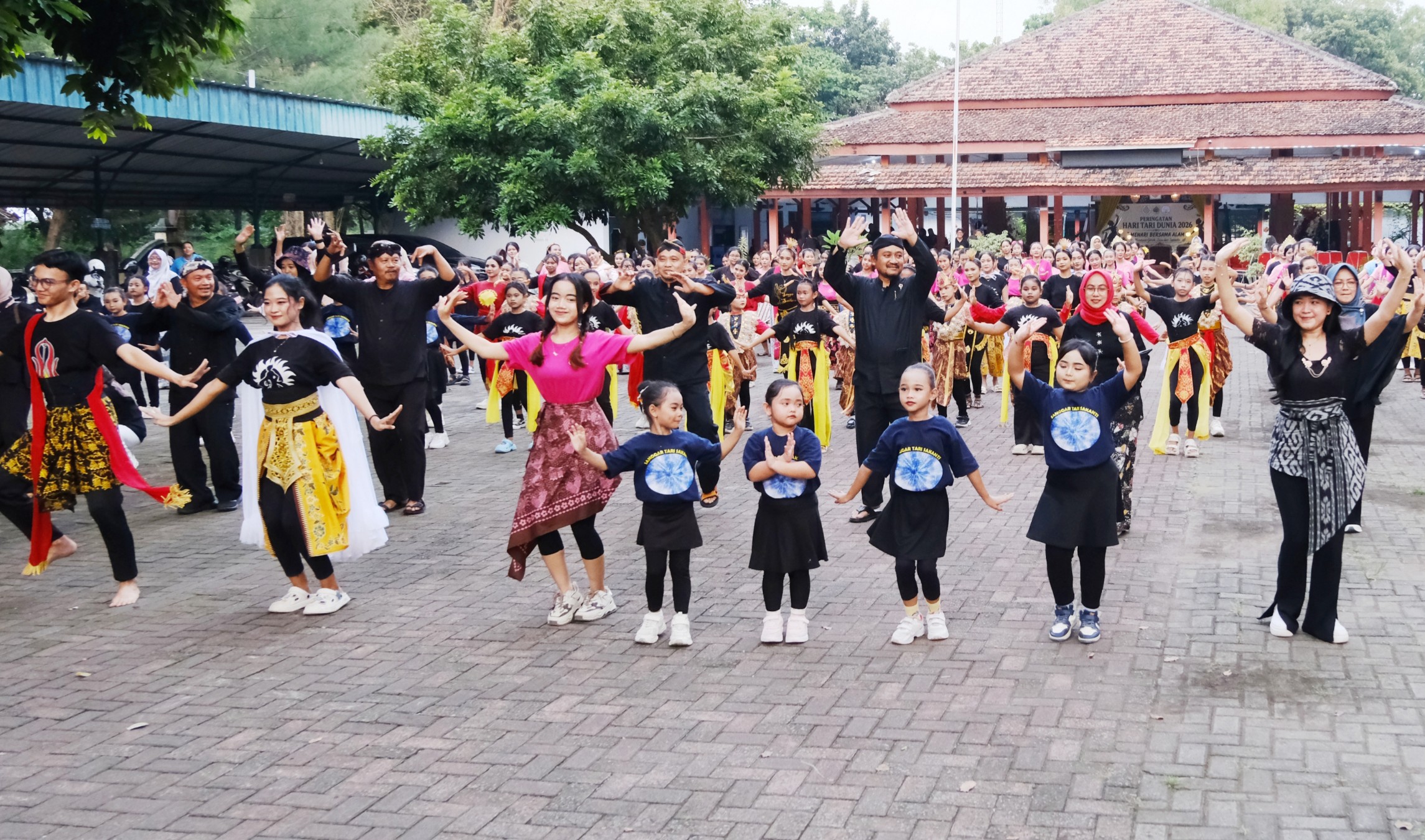 Hari Tari Sedunia 2026, Bupati Pemalang Anom Ajak Generasi Muda Lestarikan Budaya
