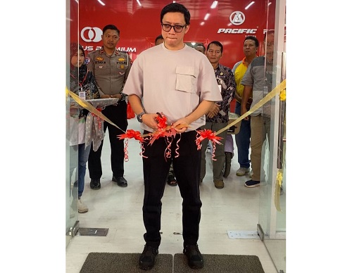 Octopus Group Buka Showroom Motor dan Sepeda Listrik Premium di Tegal