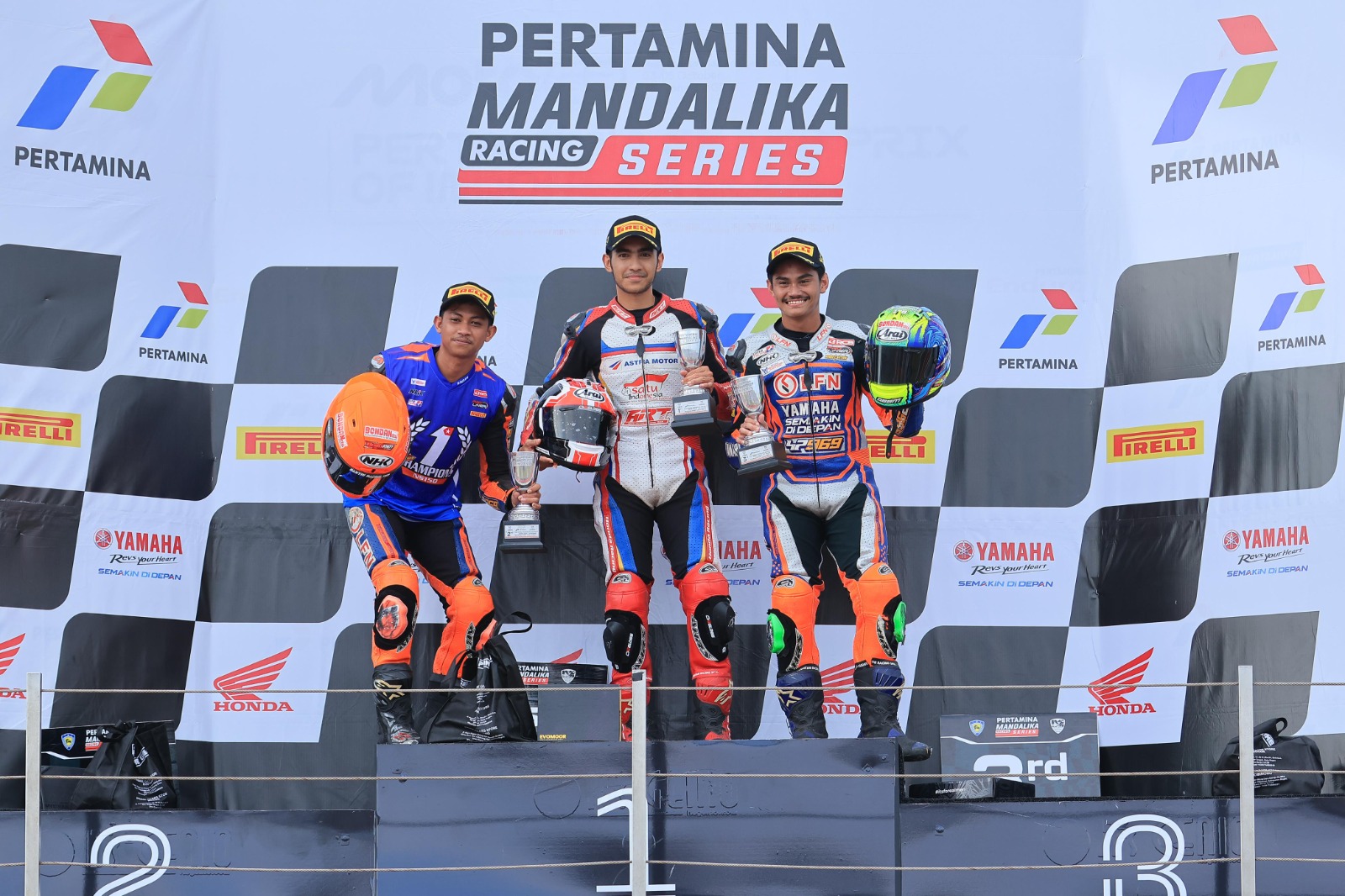 Astra Motor Racing Team Konsisten Podium di Final Mandalika Racing Series 2025