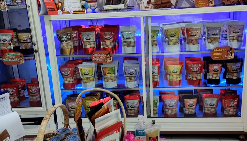 5 Camilan Asli Banyumas yang Selalu Jadi Oleh-oleh Favorit Wisatawan