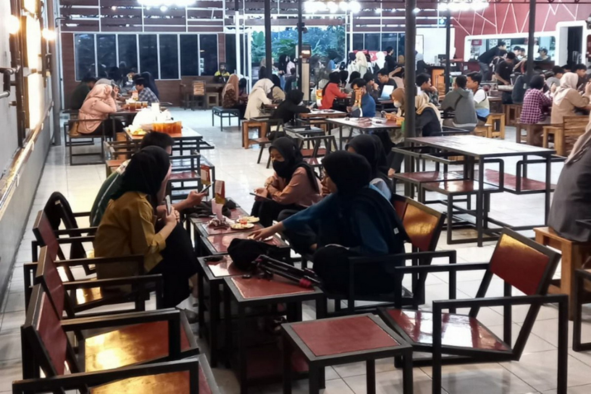 Riuh Tarif Royalti Musik, Kafe di Purwokerto Mendadak Jadi Kuburan 