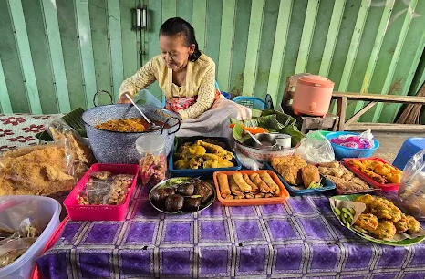 13 Kuliner Gurih Khas Jawa Tengah Terenak yang Wajib Kamu Coba