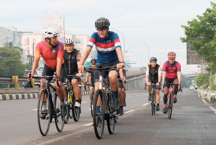 Hendak ke China, Atlet Sepeda Nusantara Cycling Team Diajak Ganjar Ajak Gowes Keliling Semarang