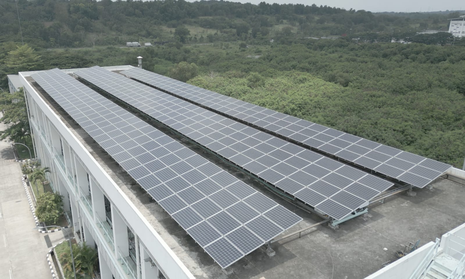 Dukung EBT, AHM Pasang Lagi Solar Panel 8.760 kWp di Pabrik AHM Karawang, Jabar