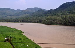 5 Fakta Menarik Sungai Serayu: Mengalirkan Kehidupan dan Sejarah yang Legendaris