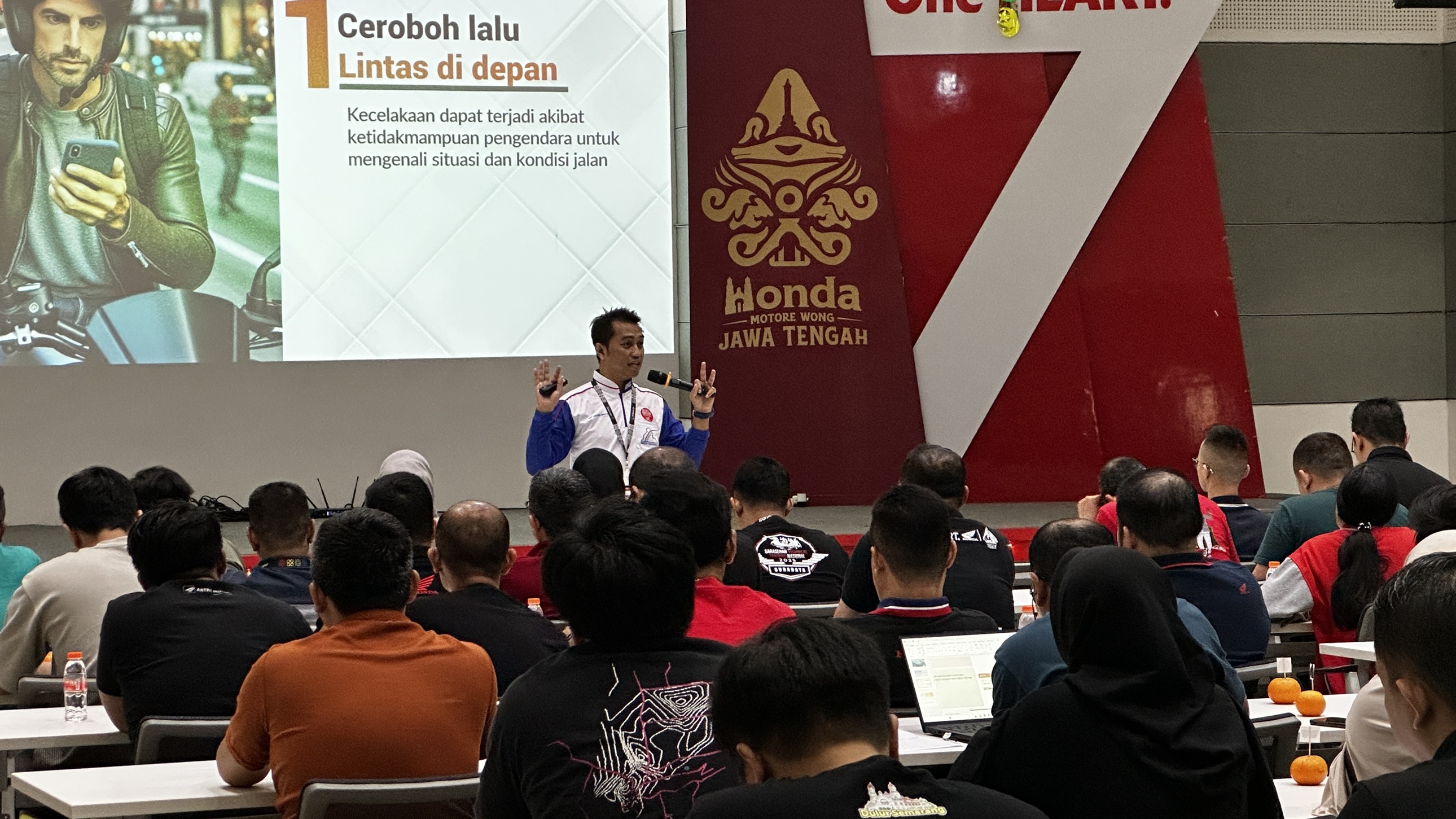 Gencarkan Edukasi, Astra Motor Jateng Tanamkan Budaya #Cari_Aman pada Karyawan  