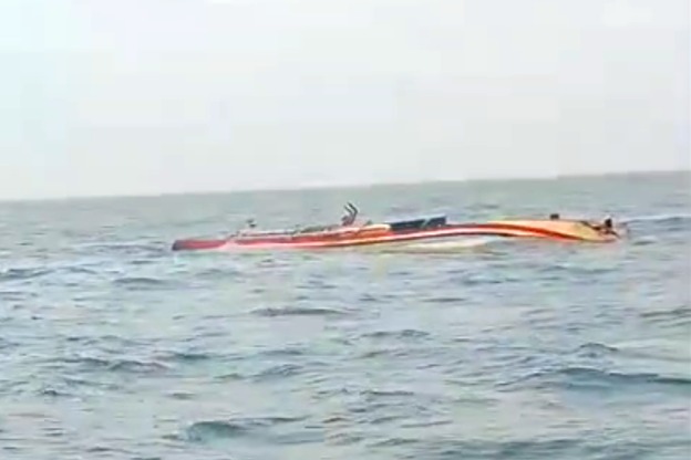 Dihantam Cuaca Ekstrem, Kapal Nelayan di Tegal Rusak dan 52 ABK Batal Melaut