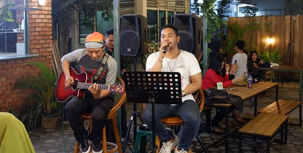 5 Cafe Live Musik di Pekalongan yang Sering Diisi oleh Penampilan Musisi Lokal