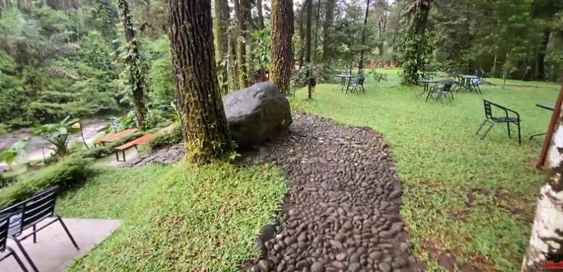 4 Wisata Alam Hemat Budget di Purwokerto, Fasilitasnya Modern