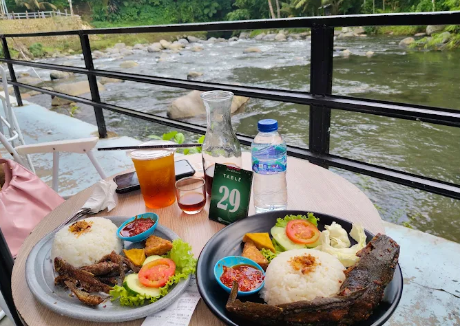 4 Kafe Tepi Sungai di Purwokerto, Nikmati Gemericik Air yang Bikin Lupa Waktu