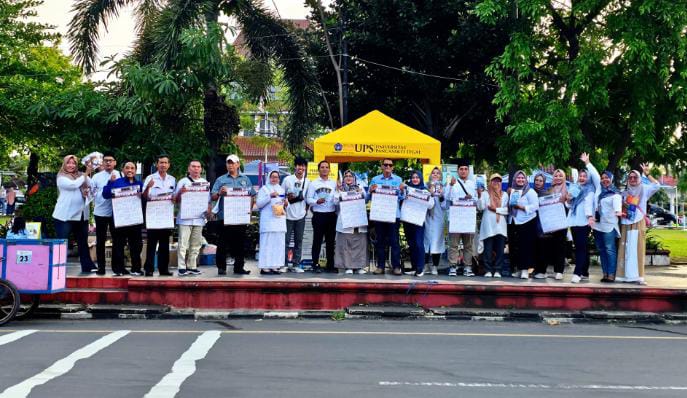 Pascasarjana UPS Gelar Roadshow Ramadan di Alun-alun Kendal