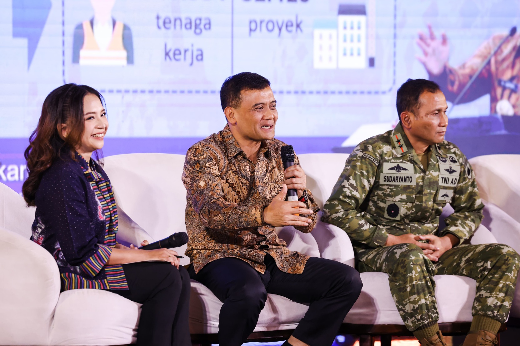 Target Investasi Jateng Rp110 Triliun, Ahmad Luthfi Optimistis Tercapai
