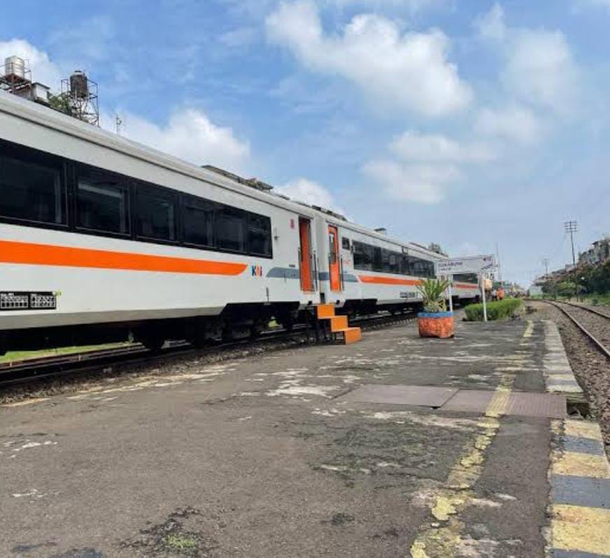 Imbas Gempa Bandung, 11 Perjalanan Kereta Api Ini Diberhentikan Luar Biasa 