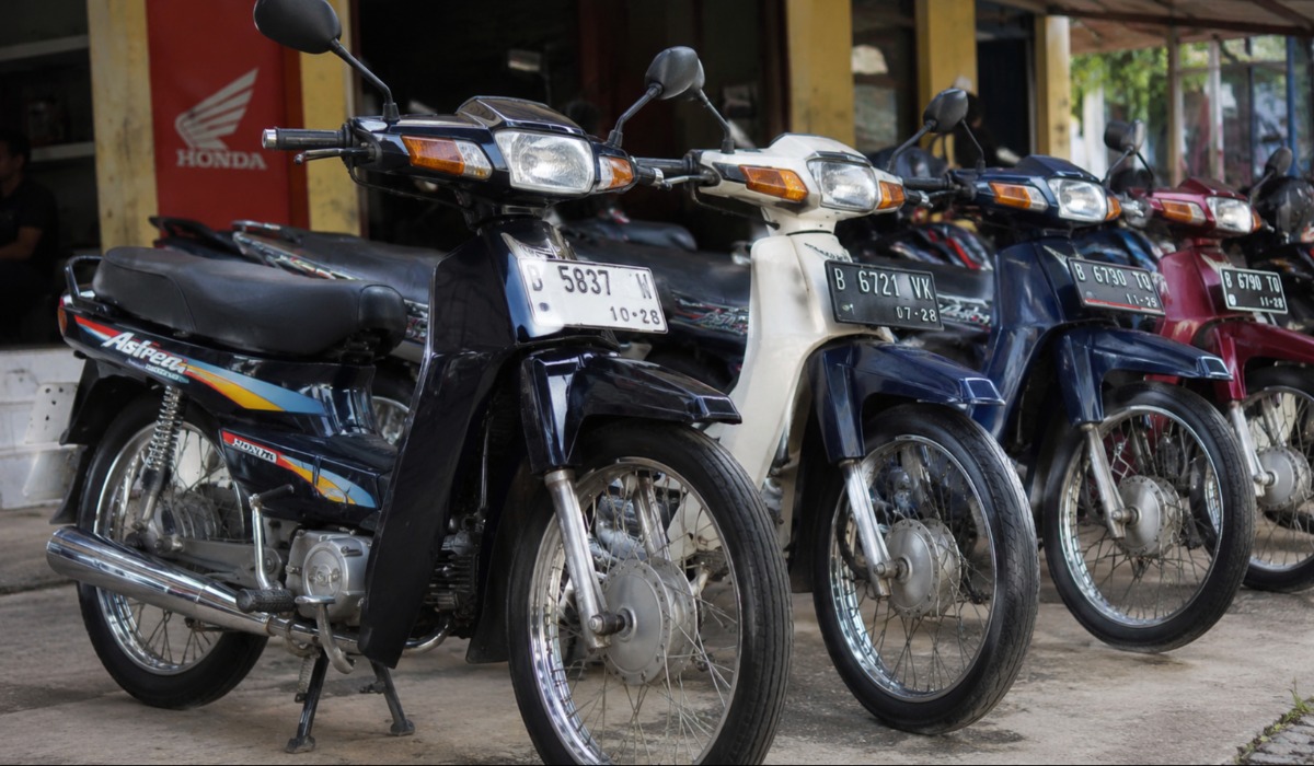 Astrea Grand vs Supra Bekas: Mana yang Lebih Bernilai dan Dicari Kolektor?