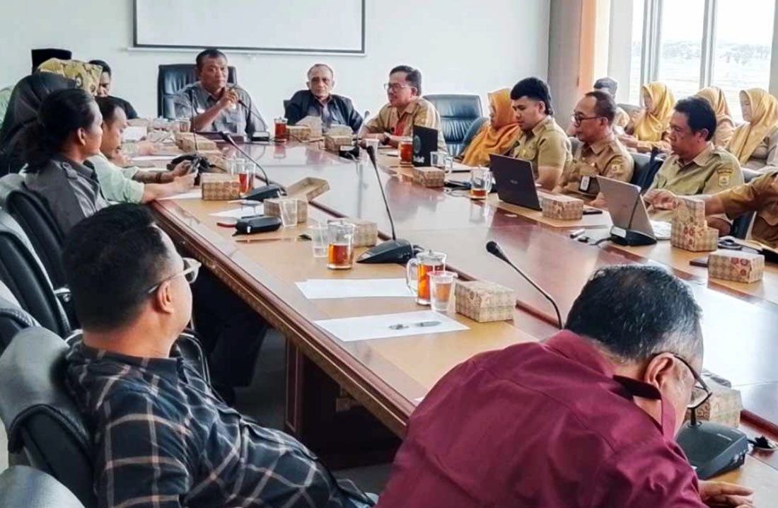 Ketua DPRD Murka Saat Audiensi dengan Guru Honorer Pemalang, Tenyata karena Hal Ini