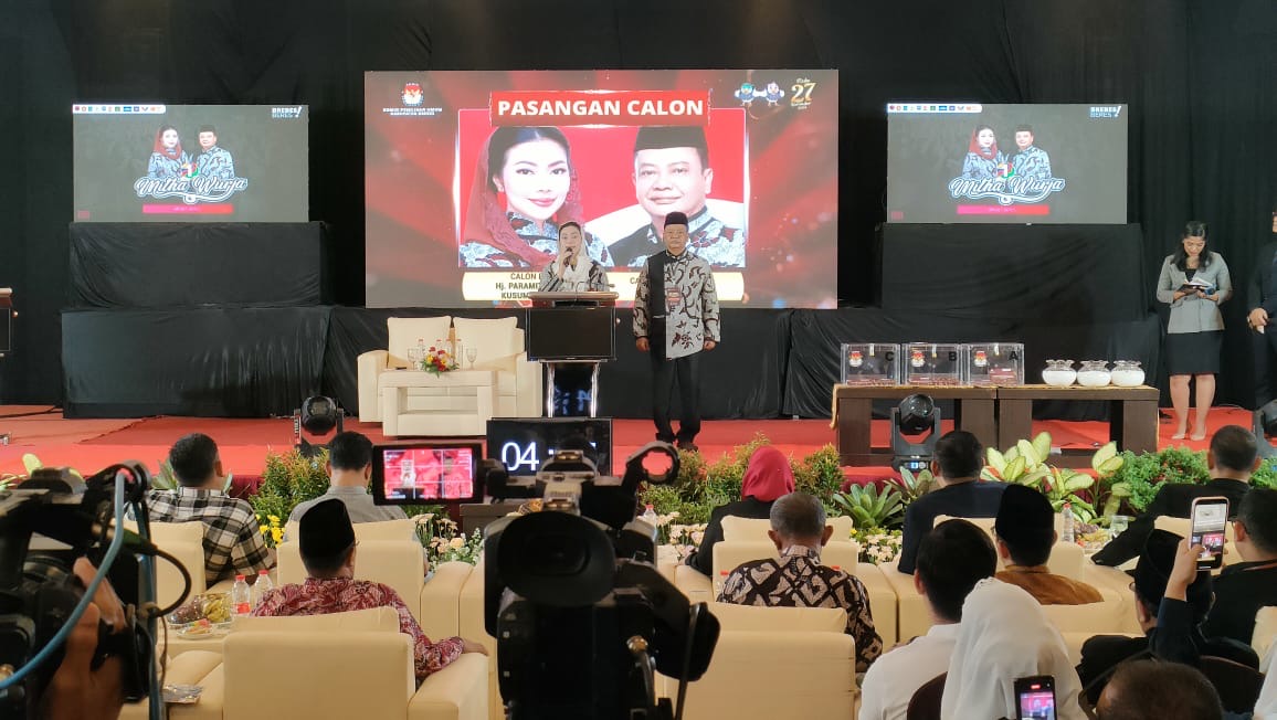 Debat Calon Bupati Brebes 2024 Tanpa Sesi Tanya Jawab, Mitha-Wurja Pamer Program