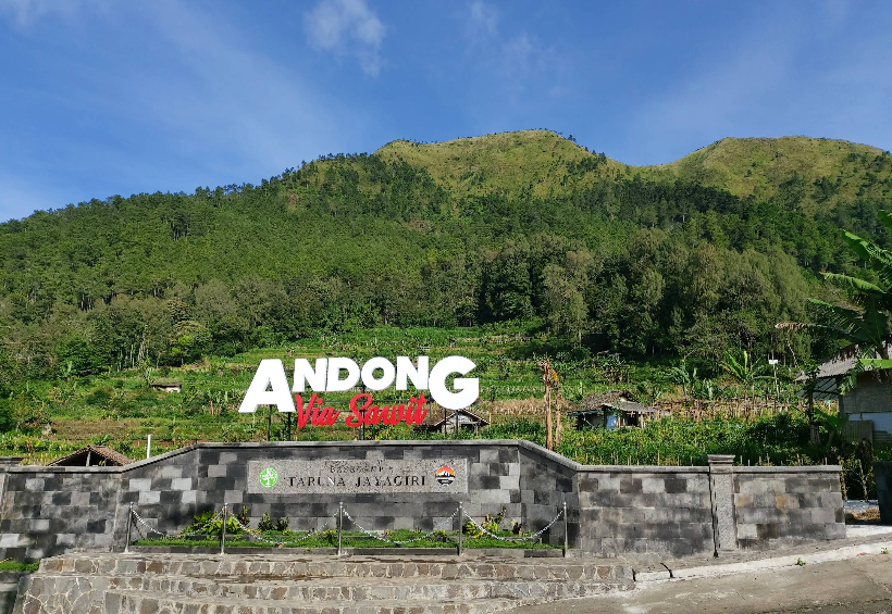 7 Rekomendasi Wisata Gunung Murah di Jawa Tengah untuk Pemula