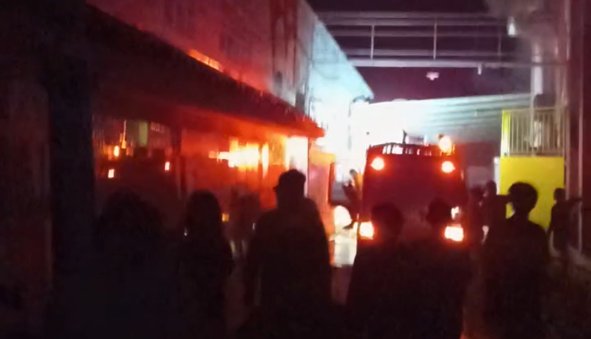 Toko Bangunan di Brebes Terbakar, Dua Orang Tewas Terjebak di Lantai Atas