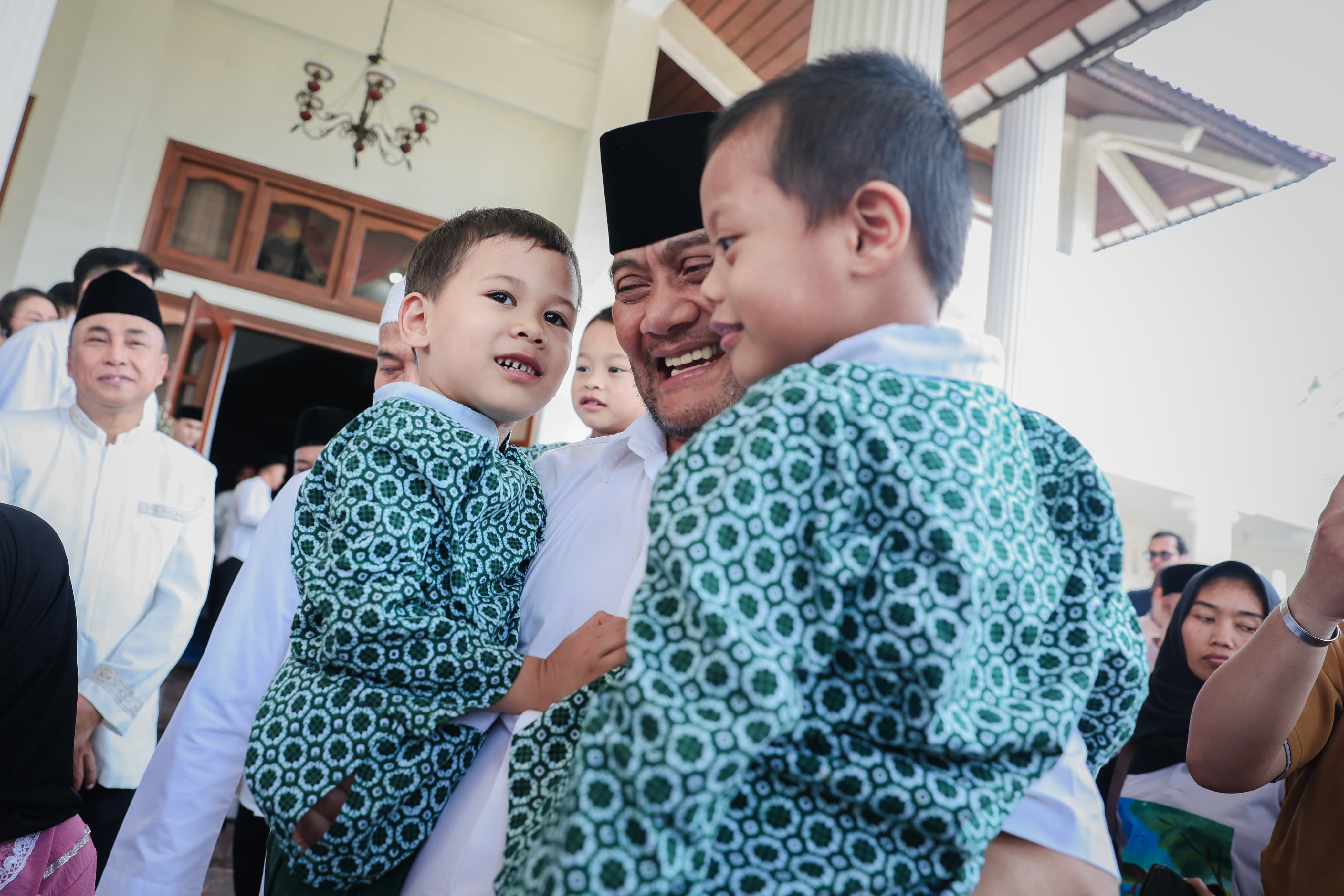 Lebaran Sederhana Ahmad Luthfi: Undang Komunitas Difabel ke Wisma Perdamaian Semarang