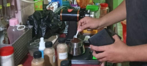 Laris Diburu Pembeli, Kopi Botol Kemasan Lokal di Kabupaten Pemalang Makin Diminati  