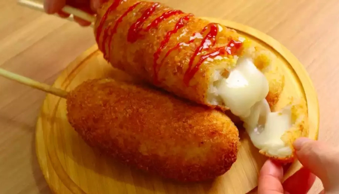 Cicipi Kelezatan Corndog Mozzarella yang Menggoda Selera di Rumah, Begini Resep dan Cara Membuat 