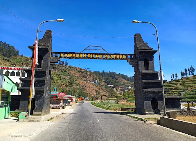 7 Penginapan Ramah Keluarga di Dieng Plateau, Nyaman & Strategis untuk Liburan