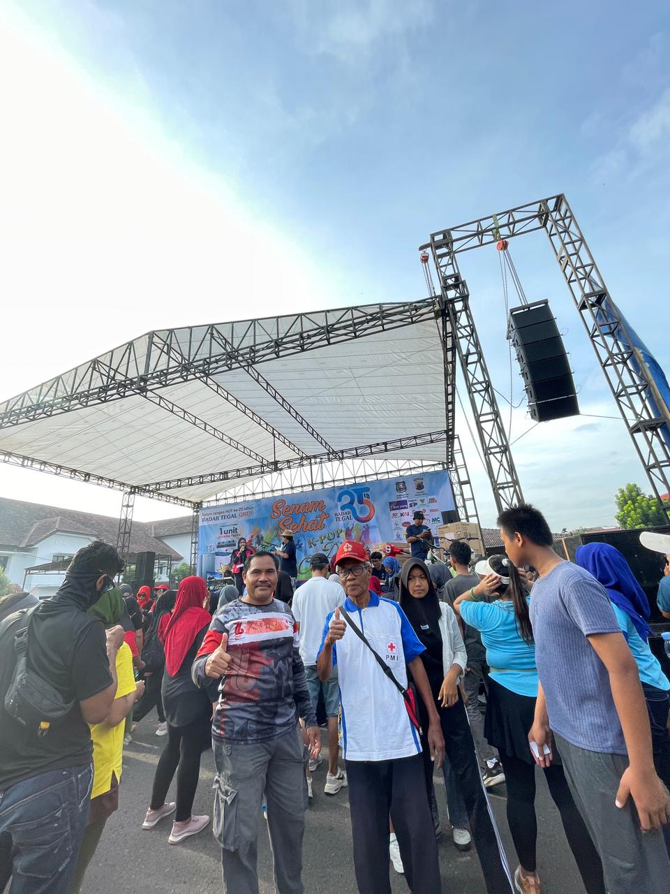 Ambil Bagian, PMI Kabupaten Tegal Ikut Ramaikan Senam Sehat HUT ke-25 Radar Tegal