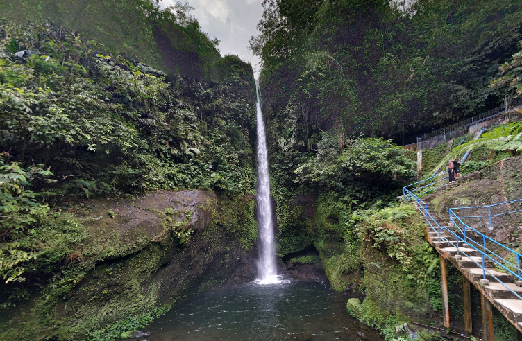 10 Air Terjun Sekitar Purwokerto: HTM, Trekking, dan Musim Terbaik Berkunjung