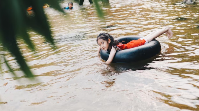 Wisata River Tubing di Jawa Tengah Aman Buat Semua Kalangan