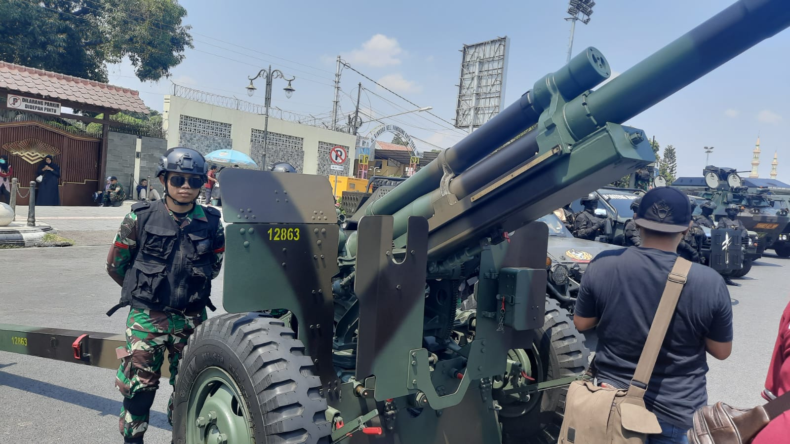 Gelaran Pameran Alutsista dan Kirab Jimat Limasan HUT TNI di Tegal Juga Dijaga Polisi