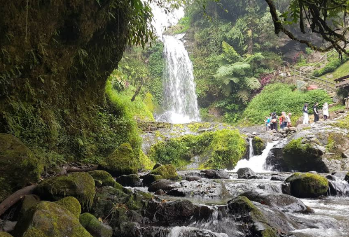 7 Curug Tersembunyi di Kaki Gunung Slamet yang Wajib Kamu Kunjungi