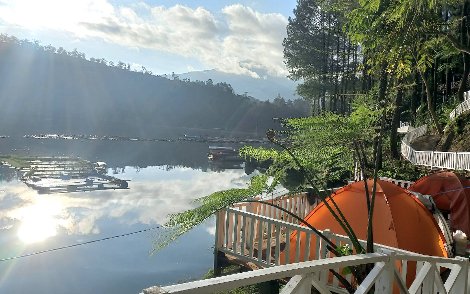 11 Wisata Danau di Jawa Tengah Terindah, Cocok untuk Spot Foto Instagramable