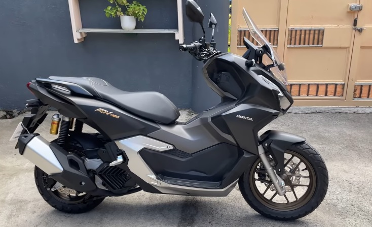 Punya Performa Tangguh, Berapa Jauh Jarak Tempuh Touring Honda ADV 160 dalam Sekali Isi BBM?