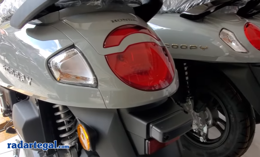 Tetap Hemat BBM, Ini Tips Upgrade Performa Honda Scoopy 2025