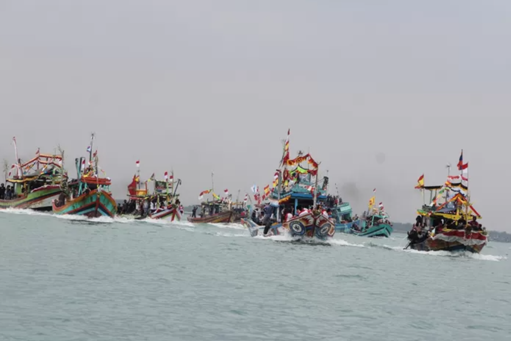 Tradisi Sedekah Laut di Tegal, Ini Makna di Balik Ritualnya