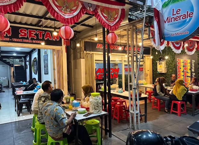 8 Kuliner Unik Khas Surabaya yang Bikin Ketagihan, Nomor 3 Paling Aneh tapi Enak