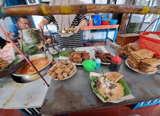 Nasi Gandul Pati, Kuliner Sederhana dengan Rasa Sultan