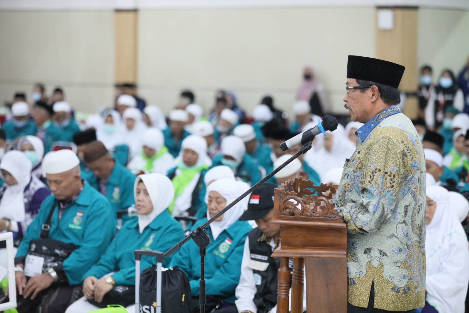 359 Orang Jemaah Haji Kloter 1 Embarkasi Solo Tiba di Tanah Air, Pj Gubernur Jateng: 37 Meninggal Dunia  