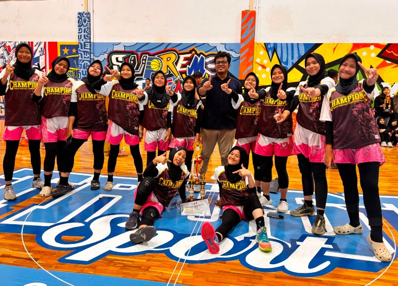 Tim Basket Putri SMP Ihsaniyah Tegal Juara Smapat Basketball Competition 2026
