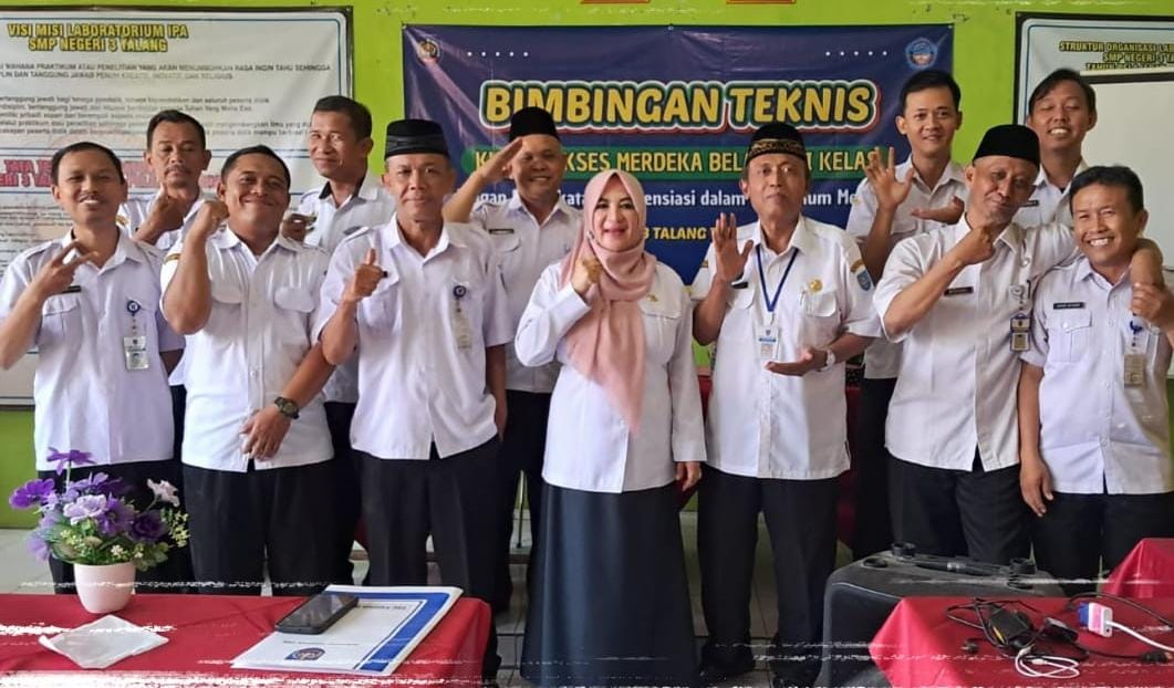 Tingkatkan Kompetensi, Kasek dan Guru SMPN 3 Talang Tegal Ikut Bimtek 