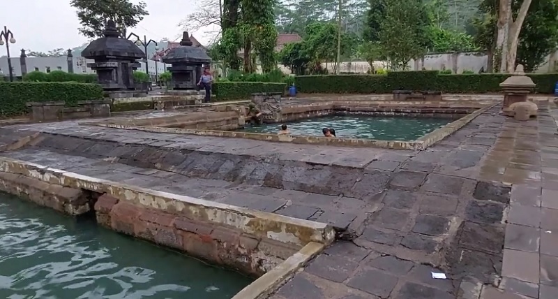 Mitos Berendam di Pemandian Candi Umbul Magelang Bisa Dapat Ilmu Kesaktian