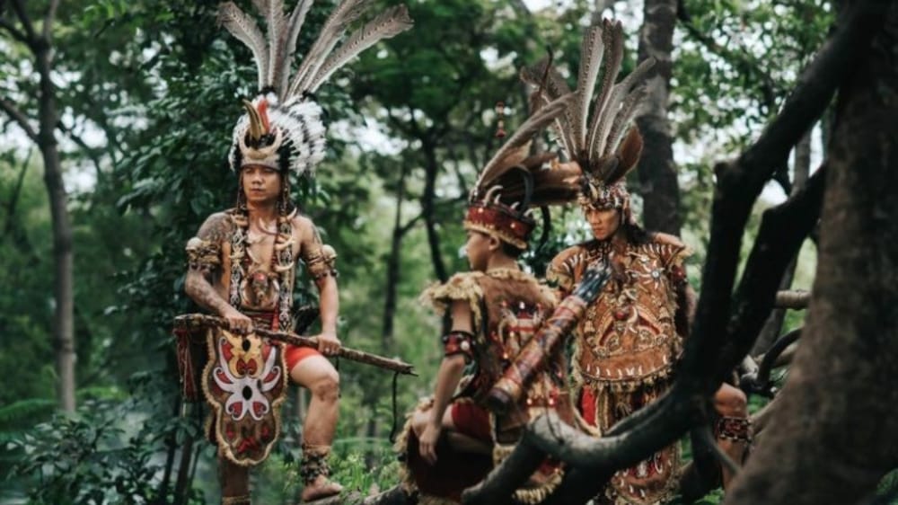 Takut Banget Loh! 5 Suku di Indonesia Ini Paling Ditakuti Negara Asing